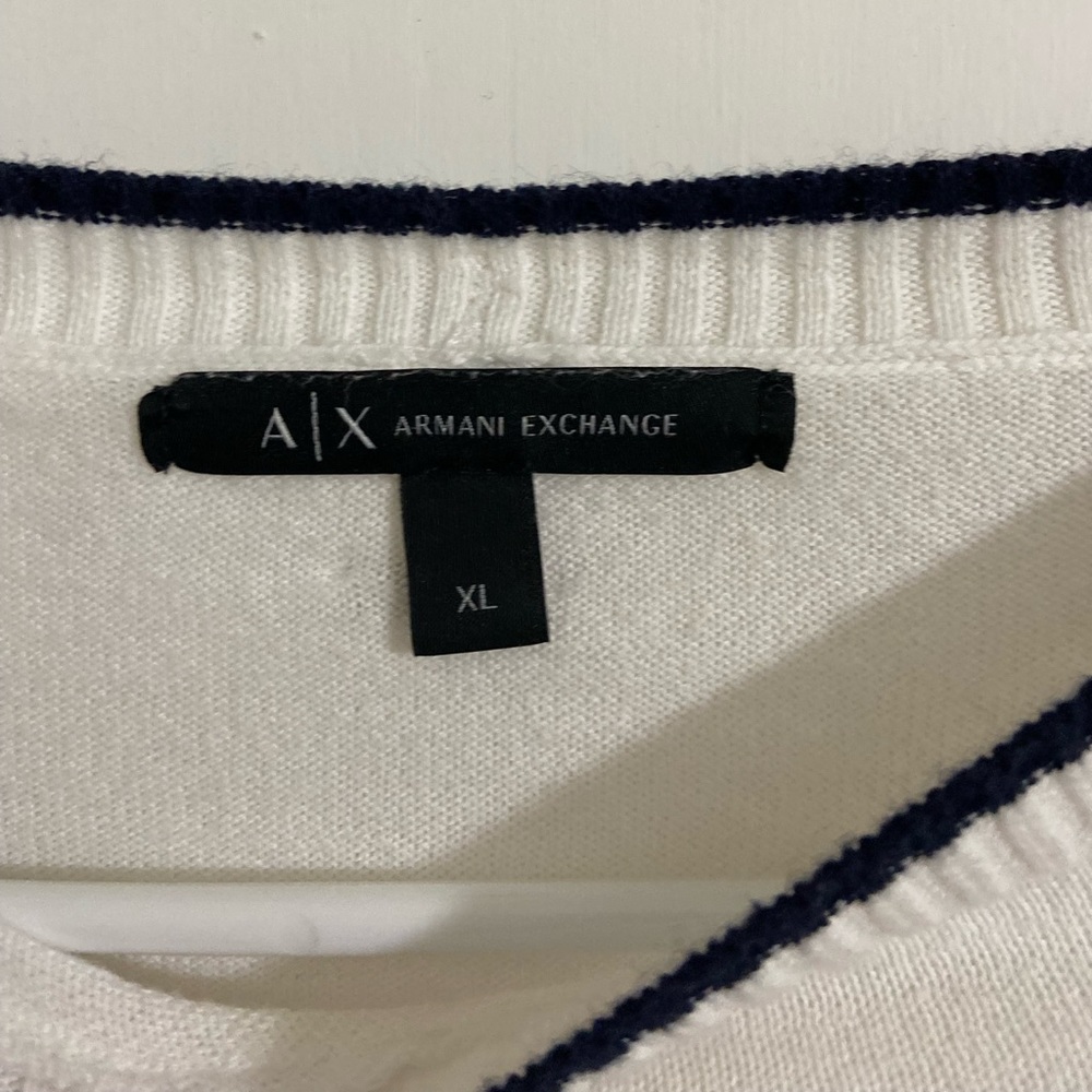 White long sleeve with black detail